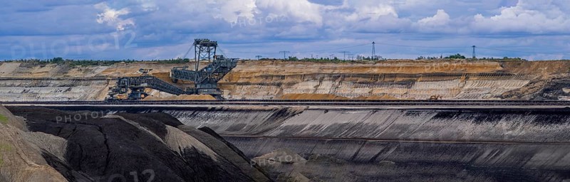 Bucket wheel excavator Takraf 1519 SRs 6300 in the Welzow-Süd opencast lignite mine of Lausitz Energie Bergbau AG (LEAG), Welzow, Lower Lusatia, Brandenburg, Germany, Europe