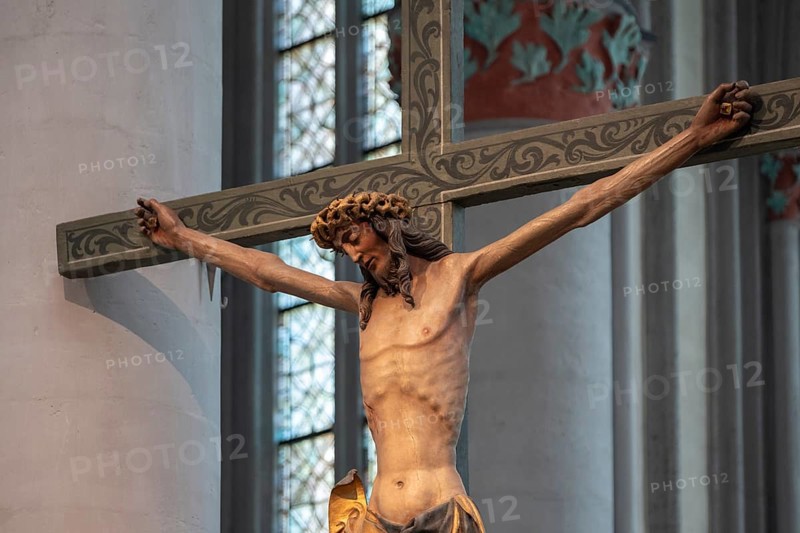 Crucifix in the high choir of Altenberg Cathedral (also known as Bergischer Dom), former monastery church of Altenberg Abbey built by the Cistercians since 1133, since 1857 simultaneous church for the Protestant and Catholic churches, Odenthal, North Rhine-Westphalia, Germany, Europe