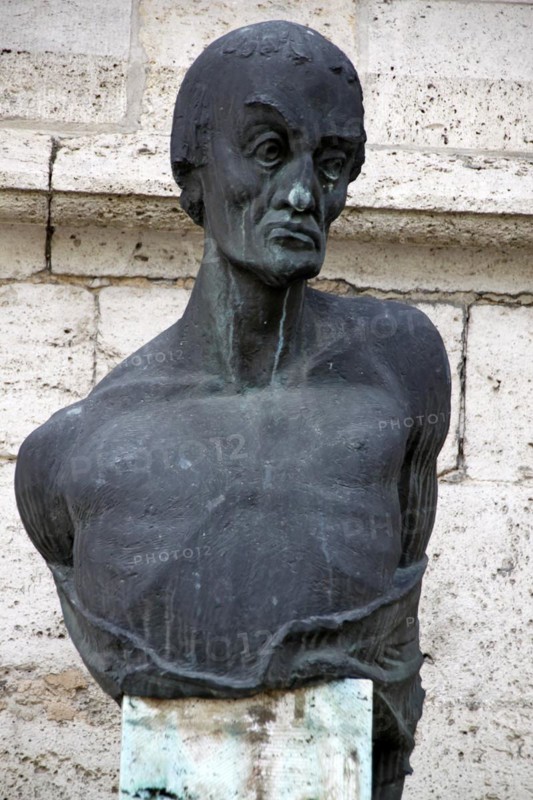Heinrich Pfeiffer monument in Mühlhausen