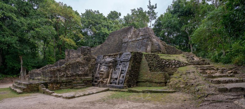 The Mayan ruins of Lamanai