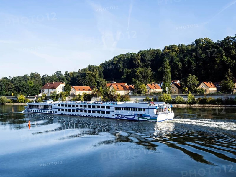 River cruise ship on the Danube, morning light, Passau, Bavaria, Germany, Europe