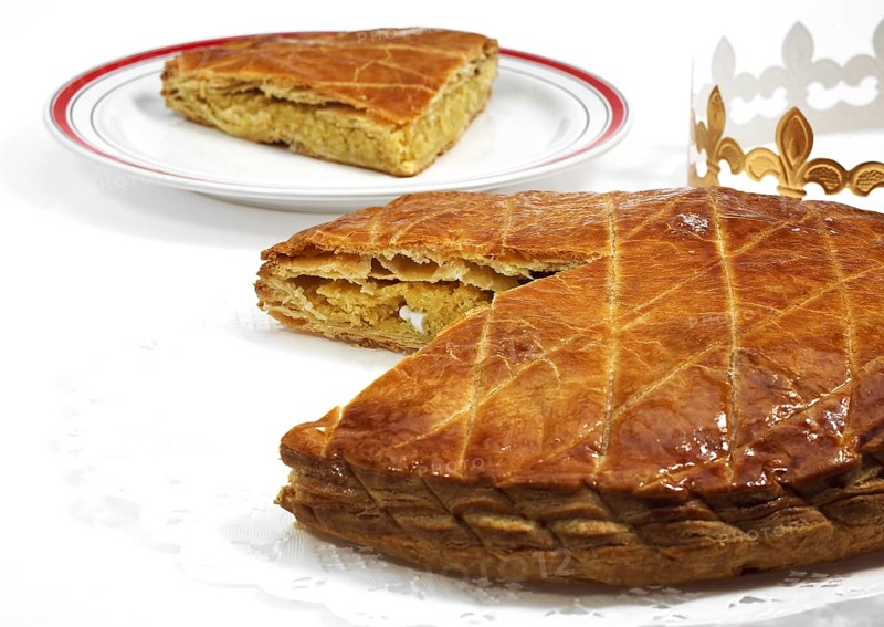 GALETTE DES ROIS, FRENCH ROYAL CAKE FOR THE FEAST OF THE THREE KINGS