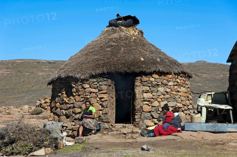 Round Hut, Thaba-Tseka District, Lesotho, Basotho, Africa