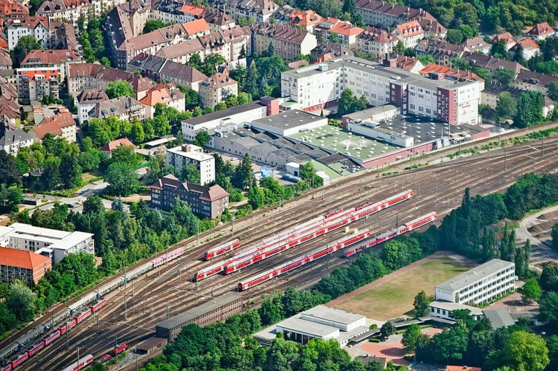 Trains on shunting track, main station, Braunschweig, Lower Saxony, Germany, Europe