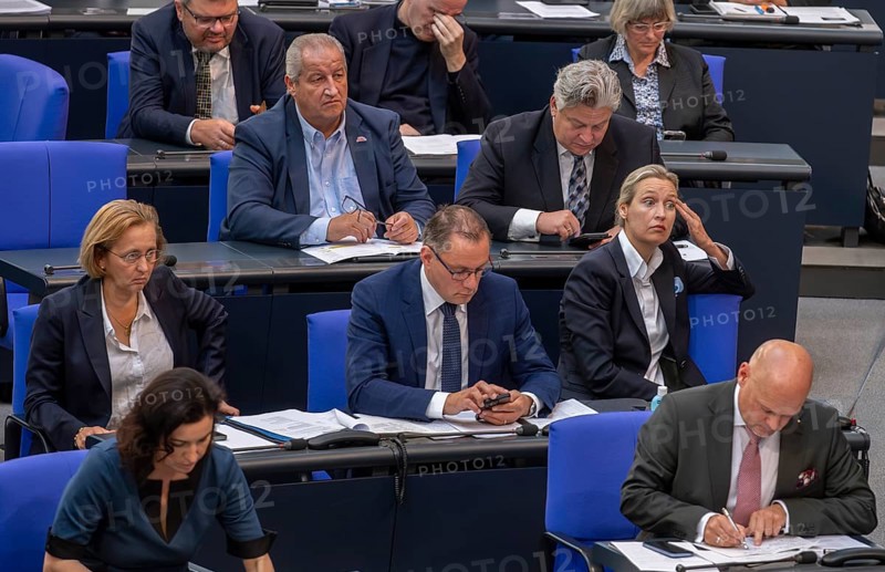 2nd row, f.l.t.r.: Beatrix von Storch, Tino Chrupalla, Dr Alice Weidel, Germany, Berlin, 06.07.2023, Bundestag, Bundestag faction AfD, Europe