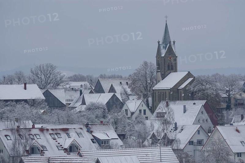 Snow-covered village church in Bibersfeld, Swabian-Franconian Forest nature park Park, Bibers, Biberstal, Schwäbisch Hall, Hohenlohe, Heilbronn-Franconia, Baden-Württemberg, Germany, Europe