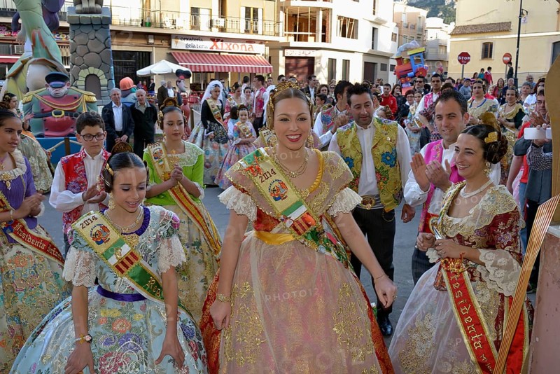 Ceremonial opening of the Falla House by the Falla group "La Font" during the Las Fallas Spring Festival, Pego, Province of Alicante, Spain, Europe