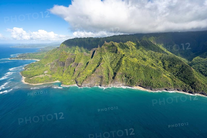 Aerial view Haena Beach, Tunnels Beach, Kepuhi Beach, Kauai, Hawaii, USA, North America