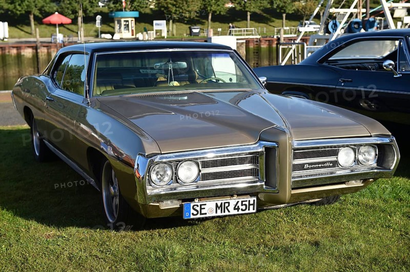 Pontiac Bonneville, 1970, at a classic car meeting in Büsum, Germany, Europe