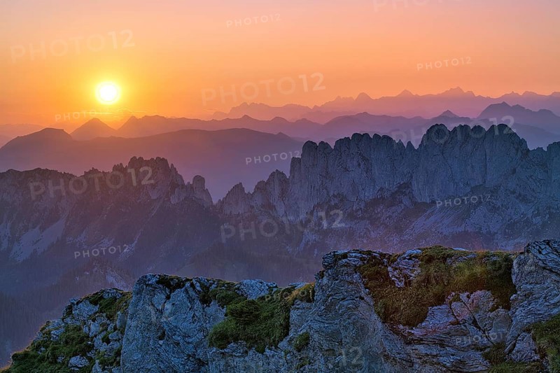 Fribourg Prealps with Gastlosen mountain range at sunrise, Bernese Alps behind, cantons of Fribourg and Bern, Switzerland, Europe