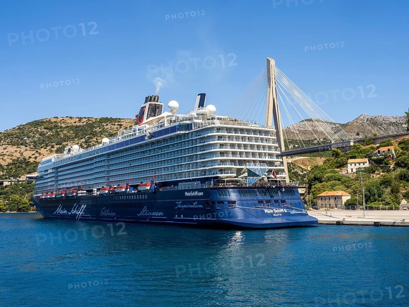 Cruise ship, Mein Schiff 6, near Dubrovnik, Dalmatia, Croatia, Europe