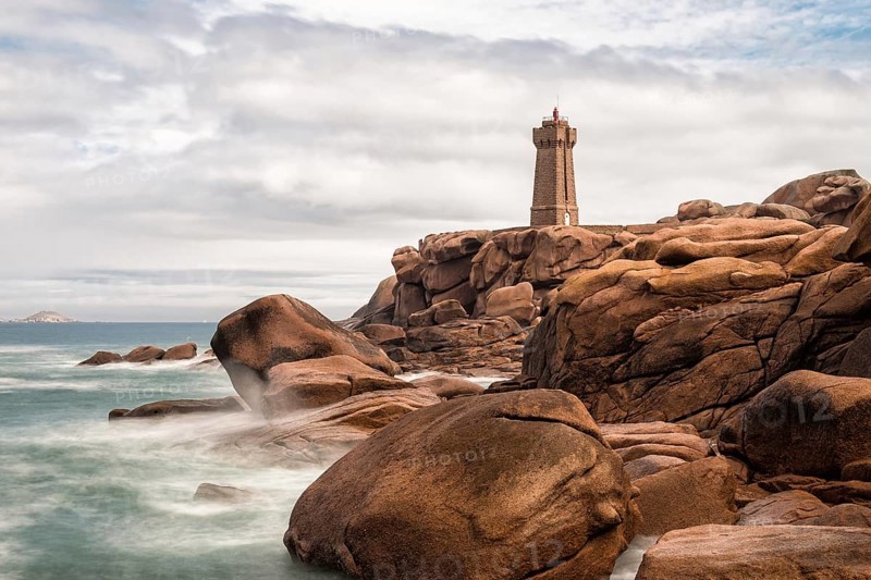 Atlantic coast in Brittany near Ploumanac?h