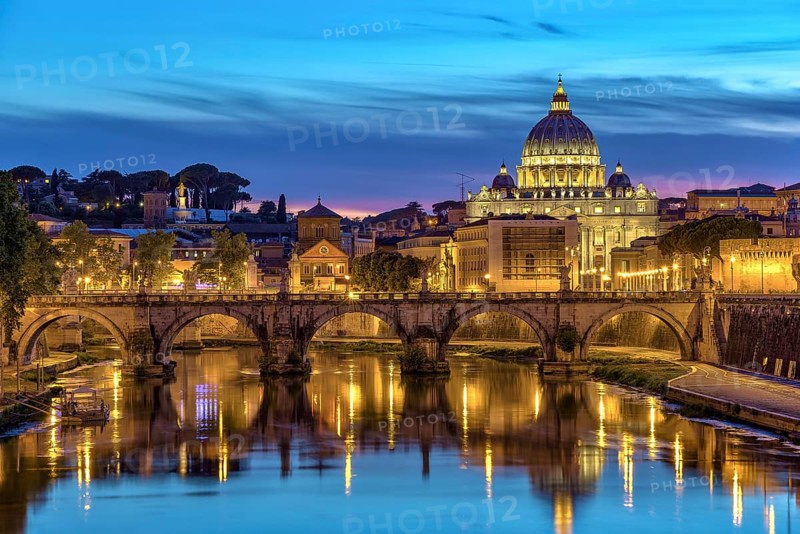Sunset at Rome with Saint Peter's Basilica, Rome, Italy, Europe