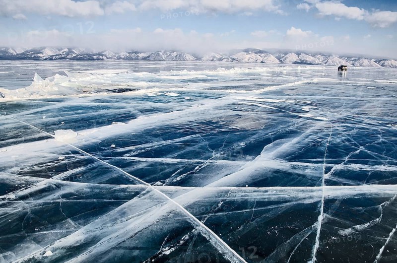 Cracks in the ice, Lake Baikal, Olkhon Island, Pribaikalsky National Park, Irkutsk Province, Siberia, Russia, Europe