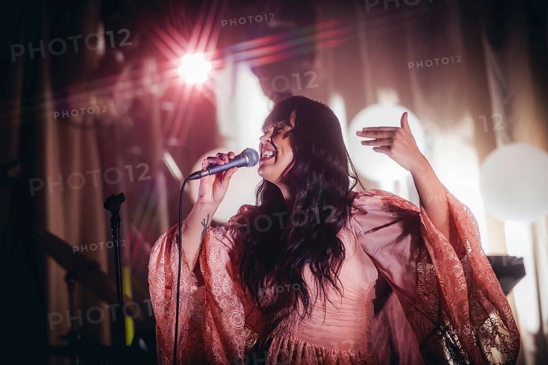 Maria Mena live on Tour 2025 at the Lido in Berlin on 31/01/2025. Note: the photo was taken through a prism
