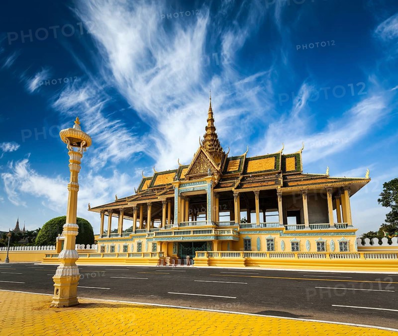 Royal Palace complex, Phnom Penh, Cambodia, Asia
