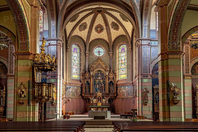 Altar of the town church of Our Lady of Mount Carmel in Bräunlingen, Black Forest, Baden-Württemberg, Germany, Europe