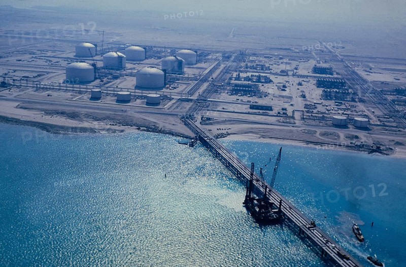 Oil industry in the Ras Tanura area, Saudi Arabia, 1979, Asia