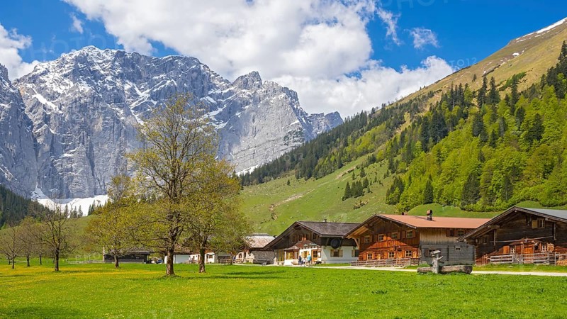 The alpine village of Eng in spring, Eng-Alm, Karwendel Mountains, Tyrol, Austria, Europe