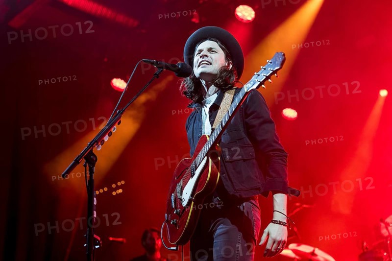 James Bay live on Up All Night Tour at the Columbiahalle in Berlin on 19.01.2025