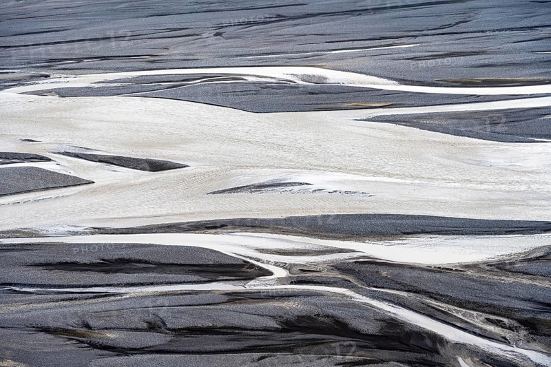 Detail, structure, river course in a gravel bed with black sand, meandering river, Dímonarhellir, Suðurland, Iceland, Europe