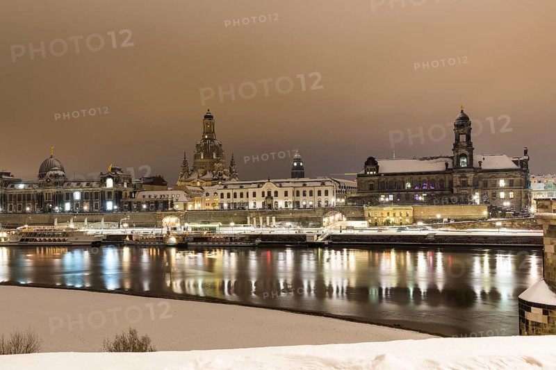 Old town across the Elbe at night and snow with the Academy of Fine Arts, Frauenkirche, secondary school, town hall tower and Ständehaus, Dresden, Saxony, Germany, Europe