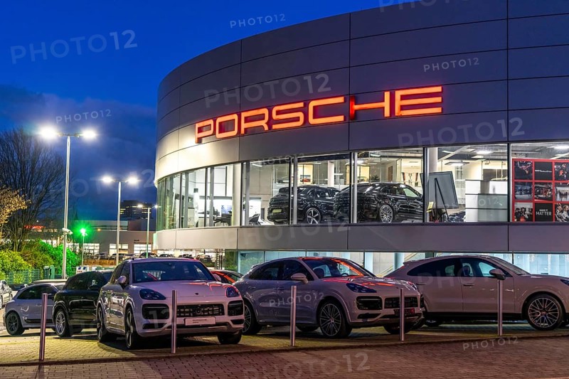 Porsche Centre Essen, car dealership, showroom, Essen North Rhine-Westphalia, Germany, Europe