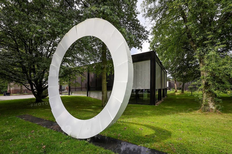 Bottrop, North Rhine-Westphalia, Germany, Josef Albers Museum Quadrat im Stadtgarten Bottrop, in front the work no. 205, Homage to Bottrop by the artist Marcello Morandini, Europe