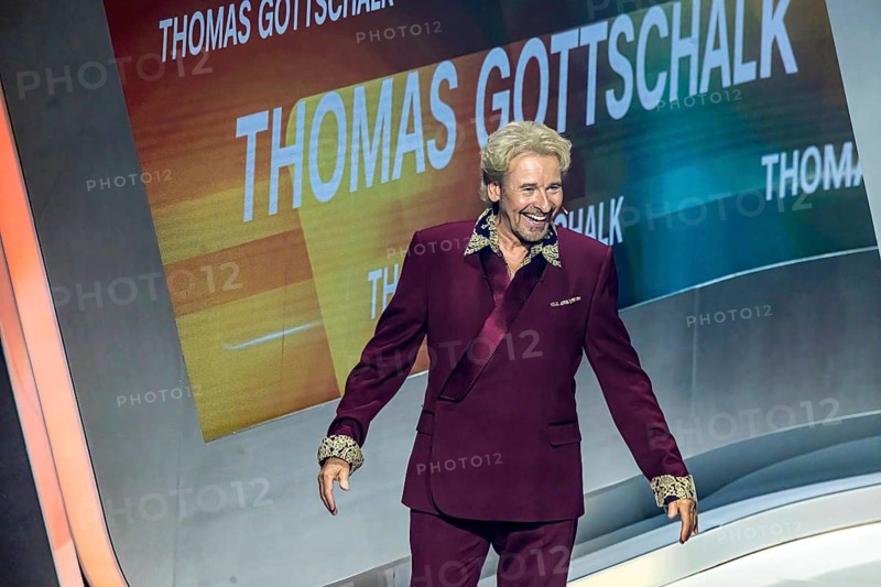 The end of an era: entertainer and show host Thomas Gottschalk presents his last entertainment programme. As a Saturday evening programme, Wetten, dass...? is a cult television show. The show was broadcast live on ZDF. Offenburg, Baden-Württemberg, Germany, Europe