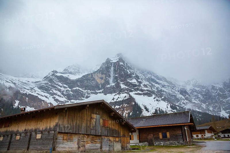 Avalanche near the Eng Alm