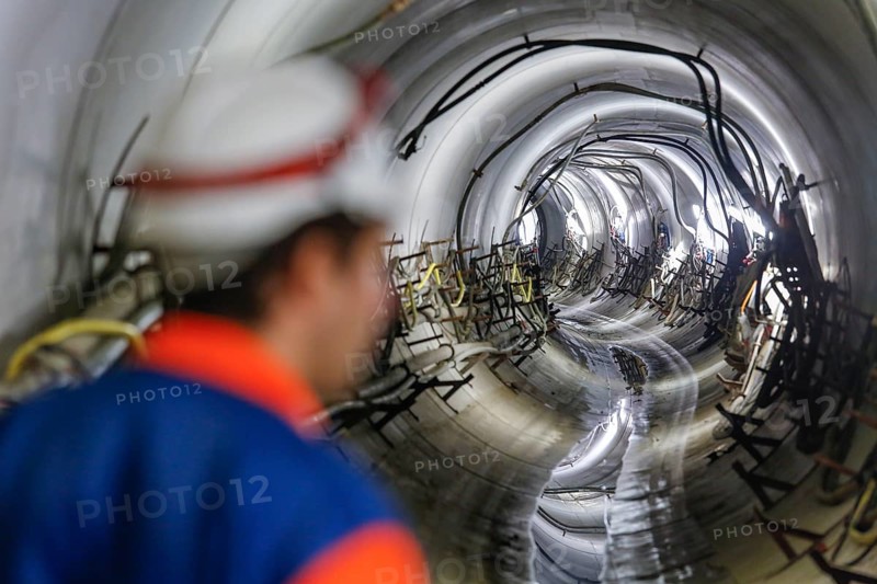 Theme photo Emscher conversion, the Emscher system will be sewage-free in 2021 - new construction of a sewer on the Boye, the second largest tributary of the Emscher, a tunneller goes through the DN 3500 tunnel, the Boye is being renaturalised, is being transformed into a near-natural body of water, was previously an open, The ecological conversion of the Emscher system consists of the construction of a central wastewater treatment system in the Ruhr area, the construction of sewers and the renaturalisation of the Emscher and its tributaries, archive photo from 13.11.2014, Bottrop, Ruhr area, North Rhine-Westphalia, Germany, Europe