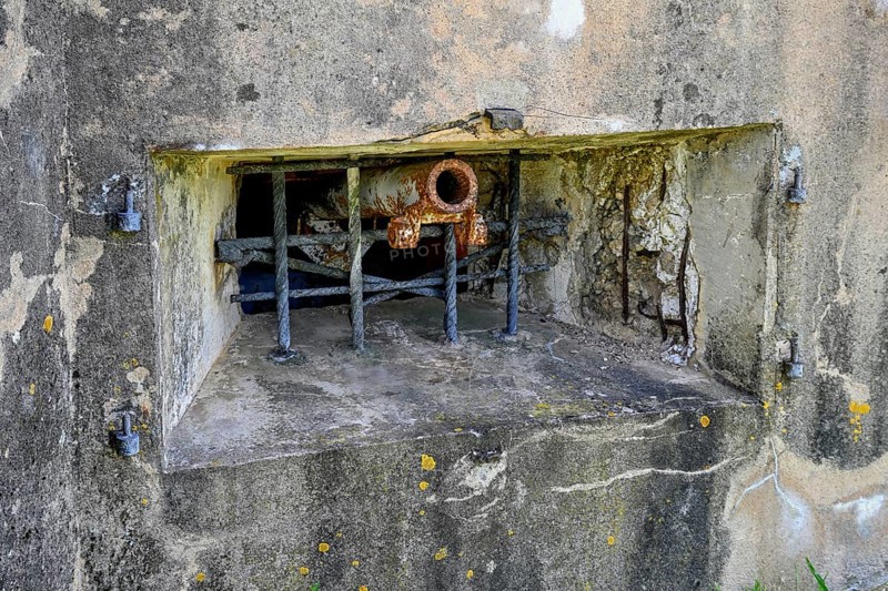 Old gun in Fort de Vaux, French fortress from the First World War, Verdun battlefield, First World War, Verdun, Grand Est region, France, Europe
