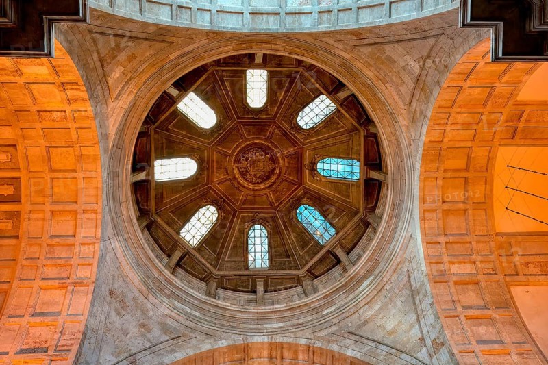 Church and Monastery of Sao Vicente de Fora, Crossed ceiling and cupola, Lisbon, Portugal, Europe