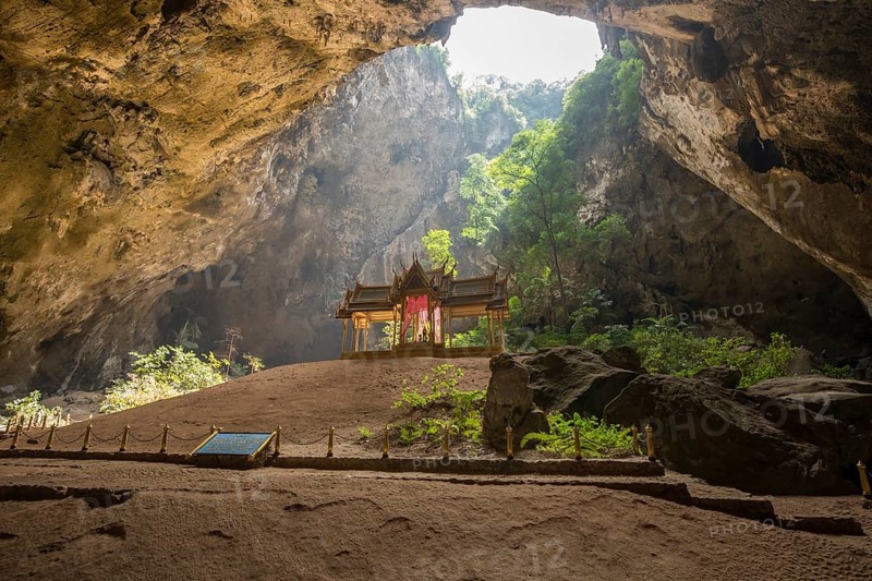 Phraya Nakhon Cave, Hua Hin, Prachuap Khiri Khan Province, Thailand, Asia