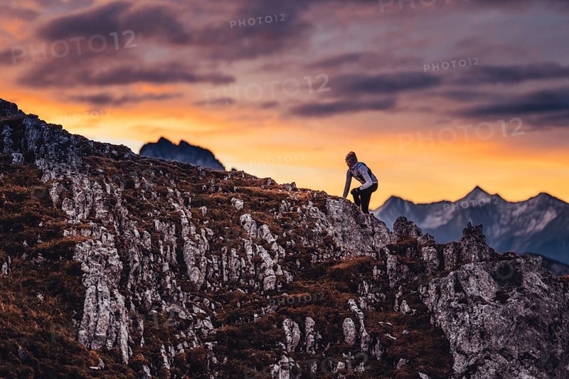 Trail running on the Grubigstein in the Tiroler Zugspitzarena in Tyrol in the Alps in Austria