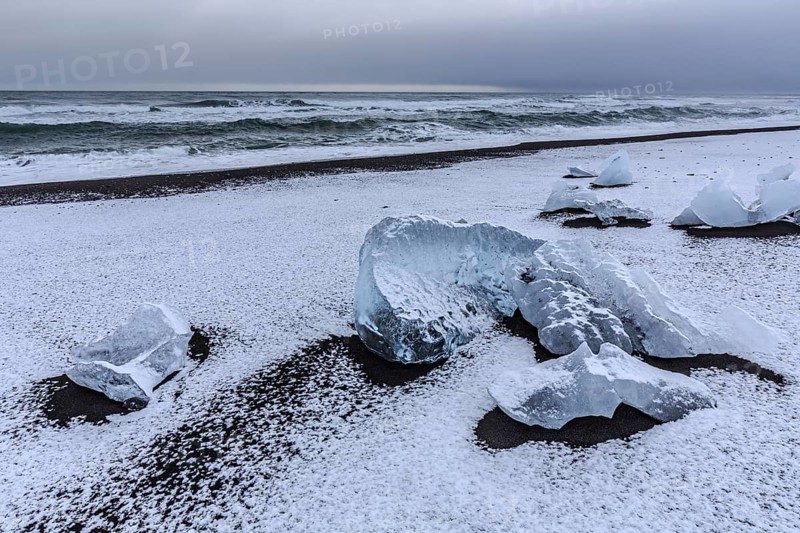 Ice floes on the beach, snowy, waves, sea, clouds, winter, Diamond Beach, Breidamerkursandur, Jökulsarlon, Iceland, Europe