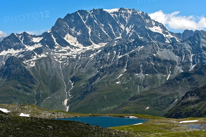 Mont Velan summit in the Valais Alps, Bourg-Saint-Pierre, Valais, Switzerland, Europe