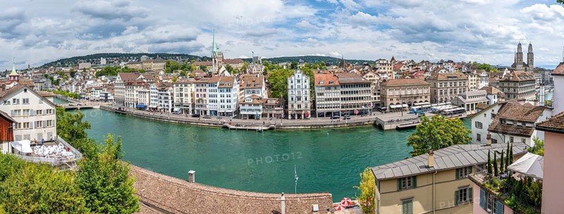 City view, panorama, Limmat and Grossmünster, from Lindenhof, Old Town of Zurich, Switzerland, Europe