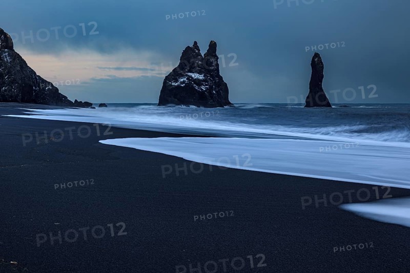 Black beach, waves, spray, dark clouds, winter, light mood, rocks, Dyrholaey, Vik, Iceland, Europe