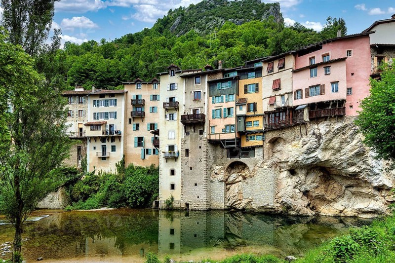 Pont en Royans. Houses hanging above river La Bourne. Isère. Auvergne-Rhone-Alpes. Vercors regional natural park. France
