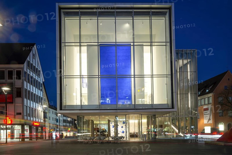 Kunsthalle Weishaupt, Ulm's New Centre at Hans-und-Sophie-Scholl-Platz, Ulm, Baden-Württemberg, Germany, Europe