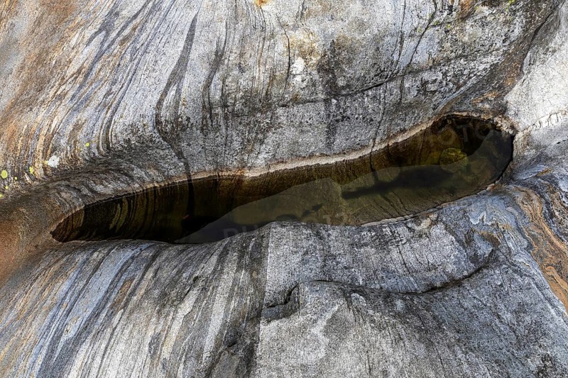 Rocks, rock structures, Verzasca River, near Lavertezzo, Verzasca Valley, Valle Verzasca, Canton Ticino, Switzerland, Europe