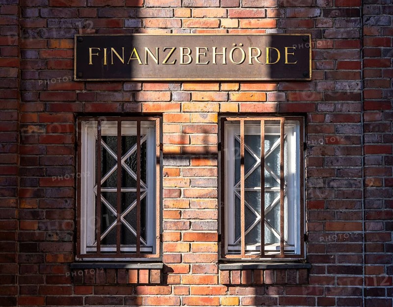 Historic façade of the Finance Directorate on Gänsemarkt, Hamburg, Germany, Europe