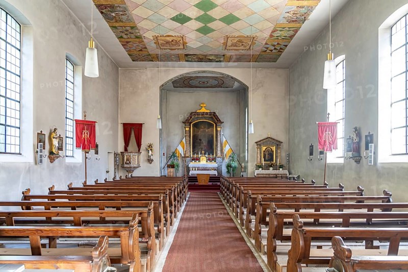 Interior of the Catholic Church of the Sacred Heart of Jesus in Tüchersfeld in Franconian Switzerland, town of Pottenstein, Bavaria, Germany, Europe