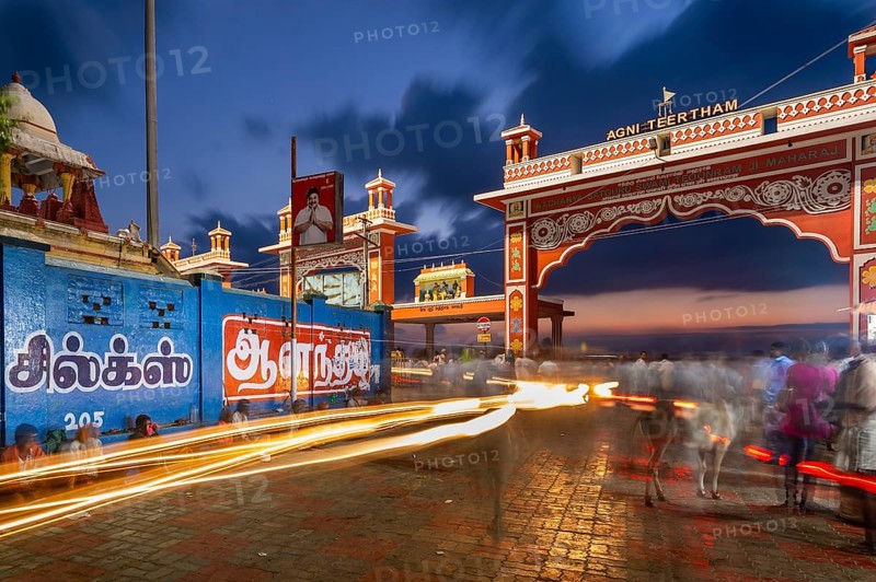 Long exposure, Ghat Agni Theertham, Rameswaram, Pamban Island, Tamil Nadu, India, Asia
