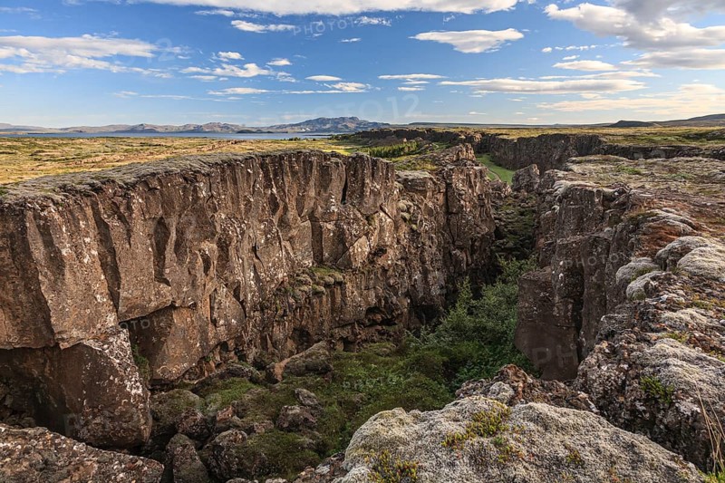 Lava fields, tectonic plates, continental plates, crevasses and canyons, summer, sunny, Thingvellir National Park, Golden Circle, Southwest Iceland, Iceland, Europe