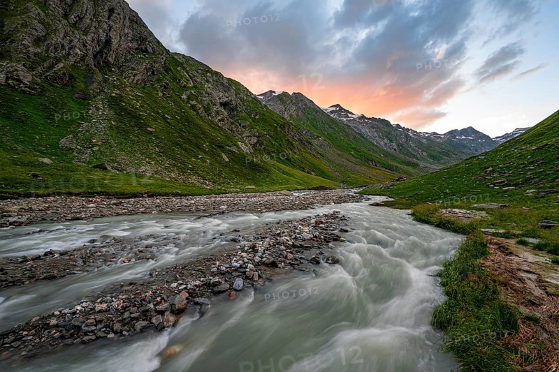 Umbaltal valley with Isel mountain stream at sunset, Venediger Group, Hohe Tauern National Park, East Tyrol, Tyrol, Austria, Europe