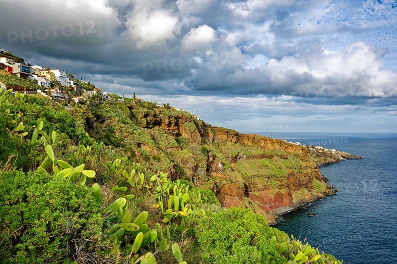 Ponta do Garajau viewpoint at the statue of Christ, Cristo Rei statue, cliffs, tourist attraction, Garajau, municipality of Santa Cruz, Madeira, Portugal, Europe