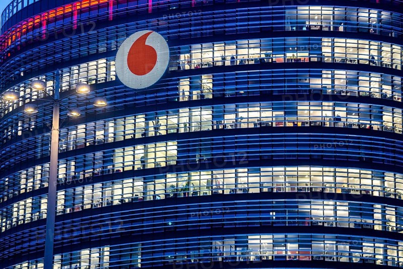 The headquarters of Vodafone, in Düsseldorf-Heerdt, Vodafone-Campus, office tower, North Rhine-Westphalia, Germany, Europe