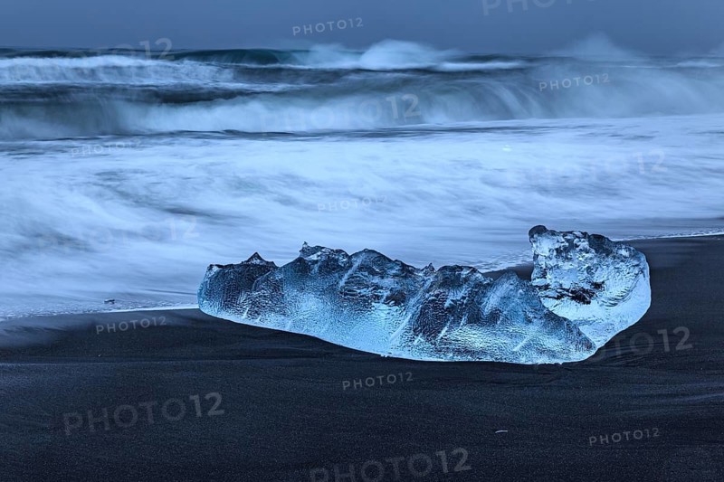 Ice floe, beach, sea, waves, clouds, Diamond Beach, Breidamerkursandur, Jökulsarlon, Iceland, Europe